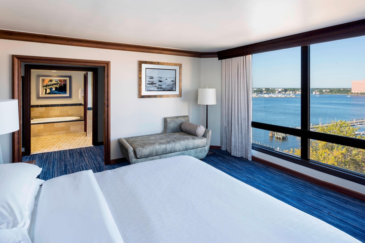 orfsi-accessible-room-9391-hor-clsc